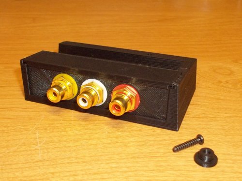 Atari 7800 No-Cut Video Connector Box